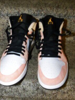 Men Size 12 - Nike Jordan 1 SE Mid Flight